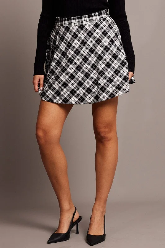 Black Check Skater Skirt Mini